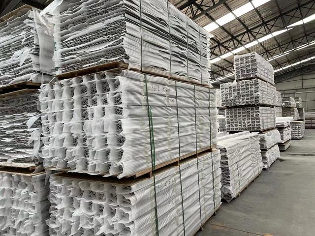 304/304L/316316L/347/32750/32760/904L A312 A269 A790 A789 Stainless Steel Pipe Welded Pipe Seamless Pipe